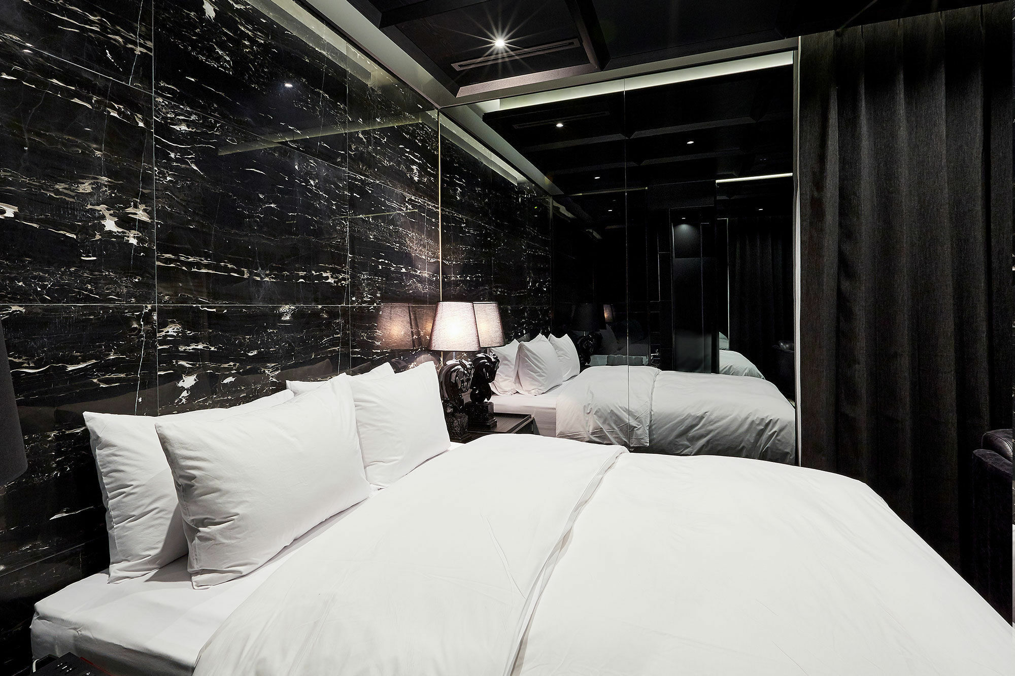Hotel The Artist Yeoksam Seoul Exterior photo